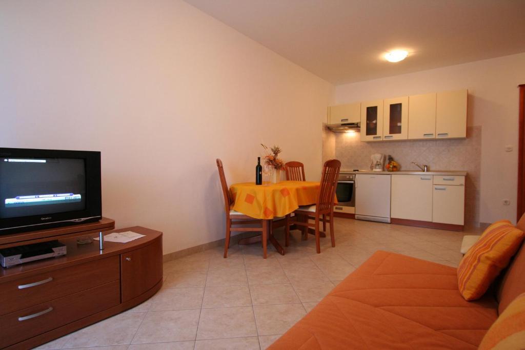 Apartments Bogovic Malinska Room photo