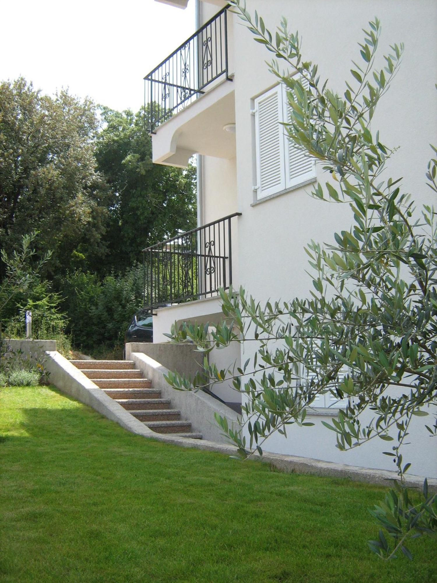 Apartments Bogovic Malinska Exterior photo